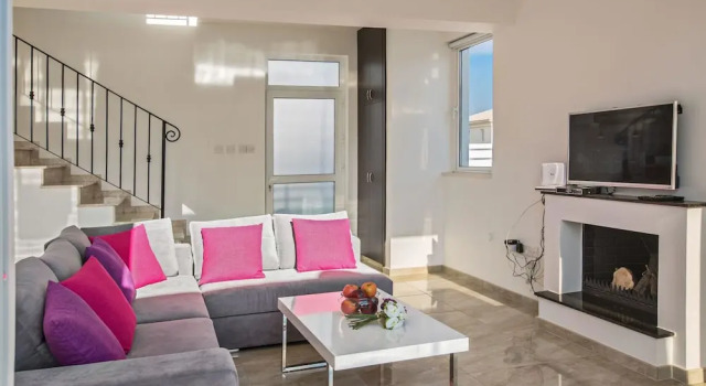 Cyprus Villa Pearl 14 Gold