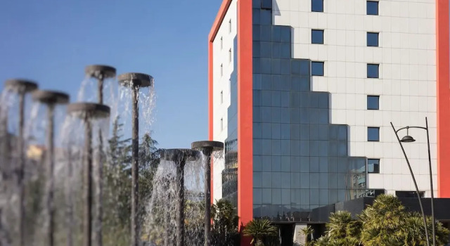 Hotel De La Ville Avellino, Забронировать Отель Авеллино Ирпиния