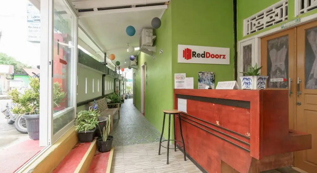 RedDoorz Syariah near Paradiso Beach Sabang