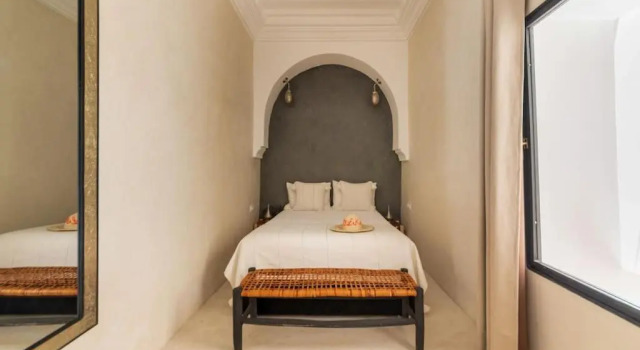 Camera Deluxe Riad Lila