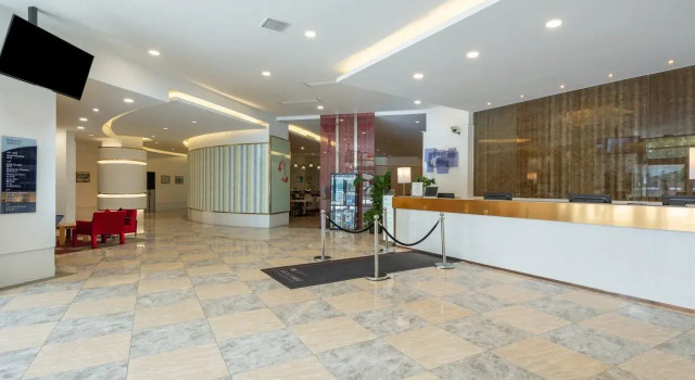 Holiday Inn Express Wujiaochang