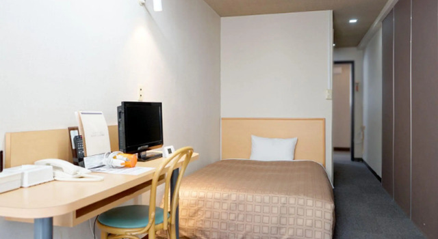 Номер Deluxe Takasaki Ekimae Plaza Hotel