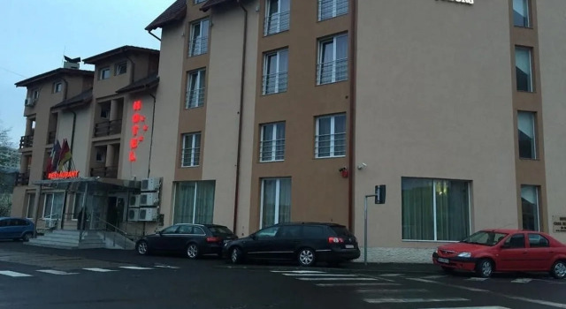 Casa Muresan, Rezerwuj Hotel Hotele w Prahova Valley z parkingiem, Parking