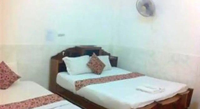 Трёхместный номер Standard Royal Guest House
