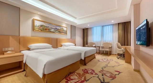 Vienna Hotel Guangzhou Baiyun Airport Huadu Avenue, Boek Hotel Hotels in Guangdong met parkeren, Parkeren
