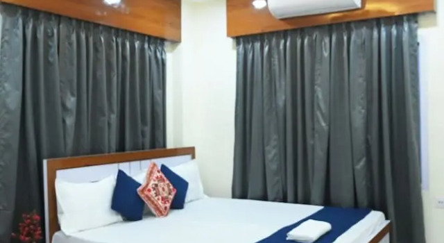 Luxe suite USC Homestay