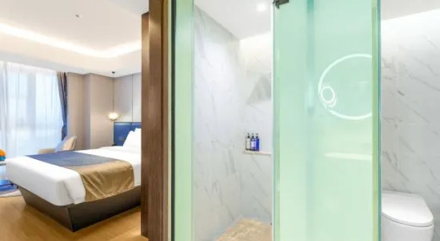 Люкс Yitel Collection Hotel (Ningbo Old Bund Sanjiangkou)