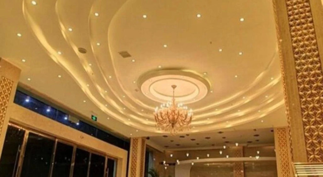 Longyuan Hotel, Prenota Hotel Hotel a Jiaxing con parcheggio, Parcheggio
