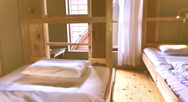 Кровать в общем номере (женский номер) Guest House Kamakura Zen-ji