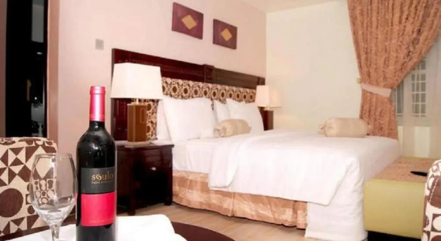 Excel Oriental Hotel and Suites, Varaa Hotelli Hotellit Lagos pysäköinnillä, Pysäköinti
