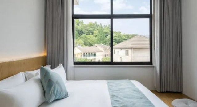 Люкс Anji Yunqian Homestay