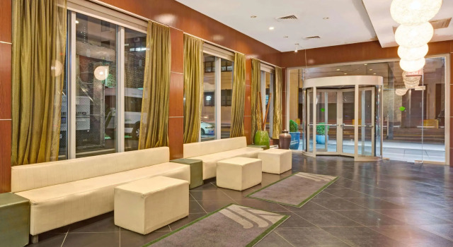 Wyndham Garden Long Island City Manhattan View Hotel
