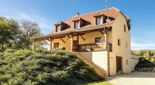 Poolside Luxury Villa in Montignac, Prenota Villa Cottage a Aquitania, Cottage