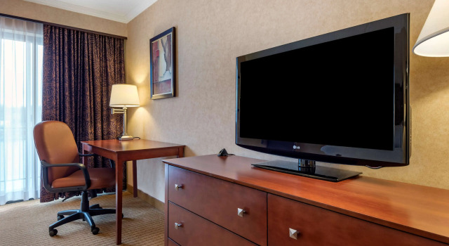 Четырёхместный номер Standard Best Western Plus Oswego Hotel and Conference Center