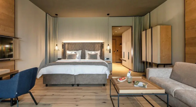 Полулюкс с балконом Almwellness Hotel Pierer