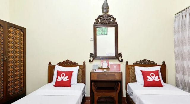 ZEN Rooms Pasar Kembang 1, Rezervovat Hotel 3hvězdičkové hotely v Yogyakarta Province, 3*