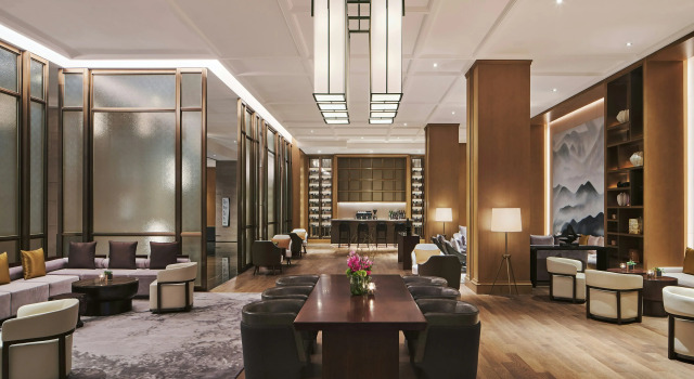 Sheraton Yunfu Xinxing Hotel
