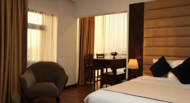 Номер Standard Пентхаус Golden Tulip Al Khobar Suites