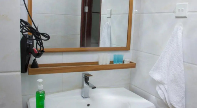 Апартаменты Maldives Residence- Very Spacious 3 bedroom - Kilimani with Gym & Pool