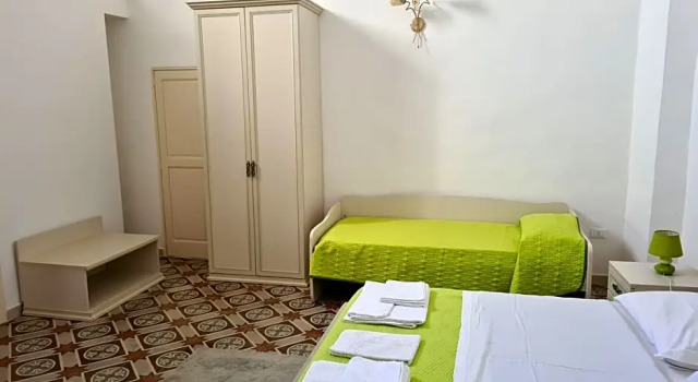 B&B Il Ventaglio, Book Bed and Breakfast Hoteller i Parabita med parkering, Parkering