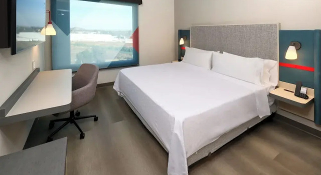 Номер Standard avid hotel Guadalajara Aeropuerto Norte by IHG