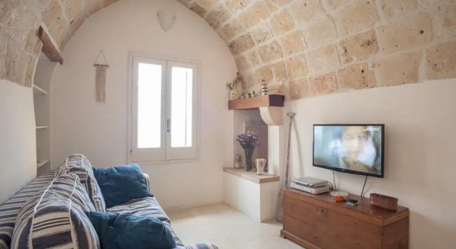 Elena's House 6, Забронировать Отель Отели Полиньяно-а-Маре с парковкой, рядом с Пещера монахинь, Парковка