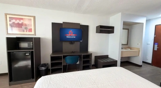 Номер Deluxe Motel 6 Elkhart, IN