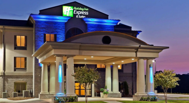 Holiday Inn Express Hotel & Suites Opelika Auburn, จอง โรงแรม ออเบิร์น แอละแบมา