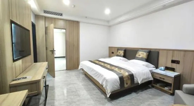 Люкс Deluxe LiJin Holiday Hotel