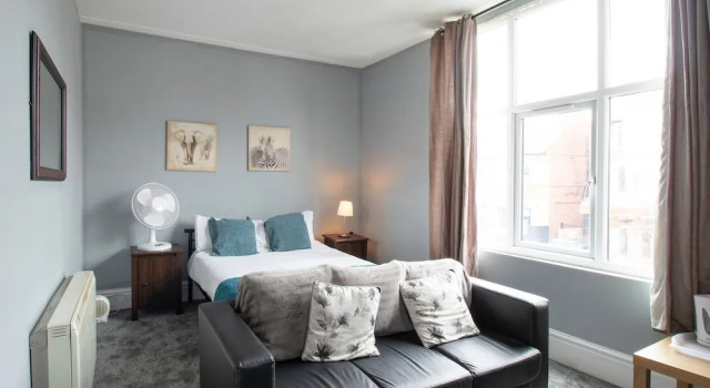 Great Holiday Home in Manchester near Old Trafford, Prenota Hotel Trafford Inghilterra