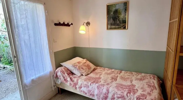 Трёхместный номер Standard Hotel Le Ponteil