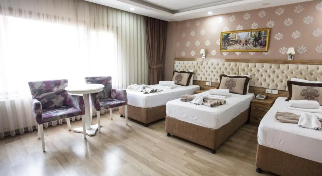 Grand Bagoz Hotel