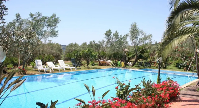 Коттедж Charming Villa in Maida with Pool & Garden