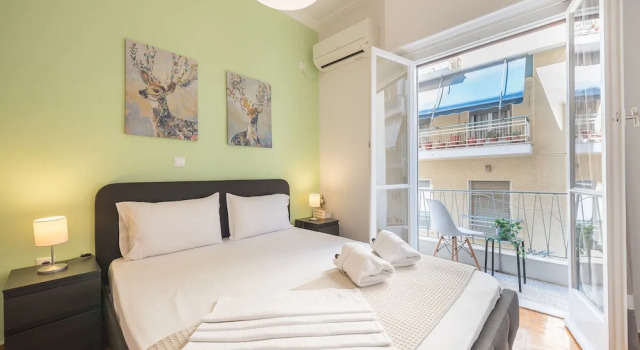 Апартаменты Erythros Boutique Suite By Cloudkeys