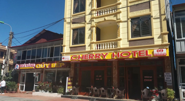 Cherrysapahotel, Забронировать Отель Отели Шапа с парковкой, рядом с Рынок Сапа, Парковка