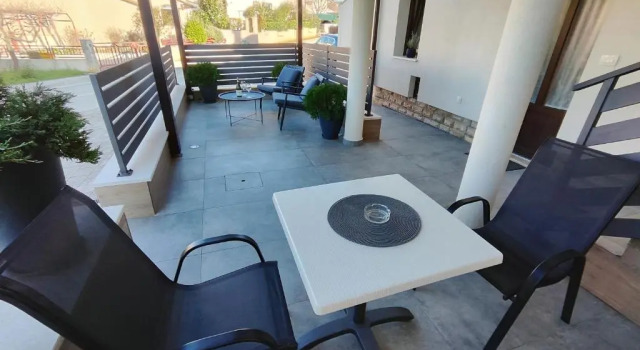 Apartments Ivanisevic, Забронировать Апартаменты/квартира Пула Pula Riviera, рядом с Пляж База