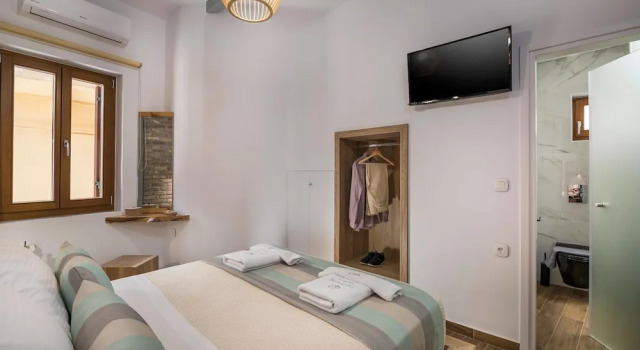 Evlimeni Suites, Забронировать Апартаменты/квартира Отели Ханья с парковкой, рядом с Муниципальный рынок Ханьи, Парковка