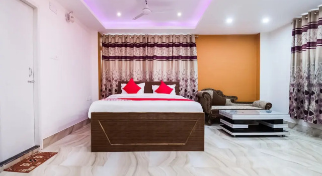 Capital O 27616 Hotel Mega Royal, Забронировать Отель Отели штата Карнатаки 3 звезды, 3*