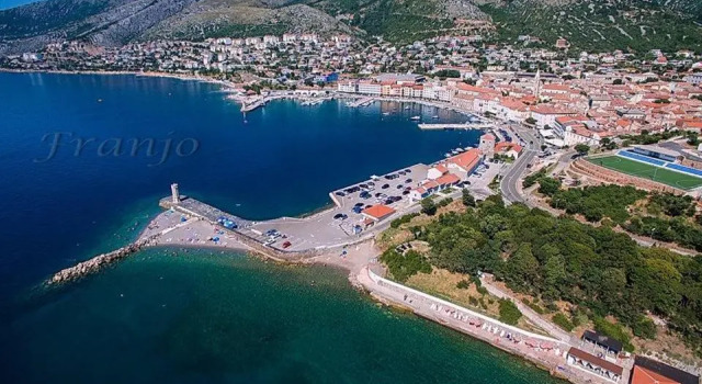 Apartment Eleonora, Prenota Appartamento Segna 