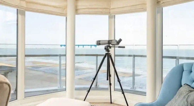 Апартаменты Stunning Penthouse With Free Parking and sea View