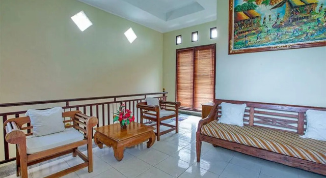 Двухместный номер Superior с балконом и с красивым видом из окна Villa Chandra Batu Belig