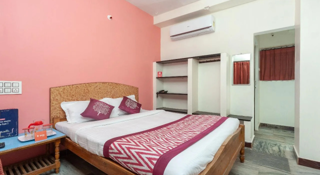 OYO 16692 Atchaya Rooms, Забронировать Отель Отели Танджавур с парковкой, Парковка