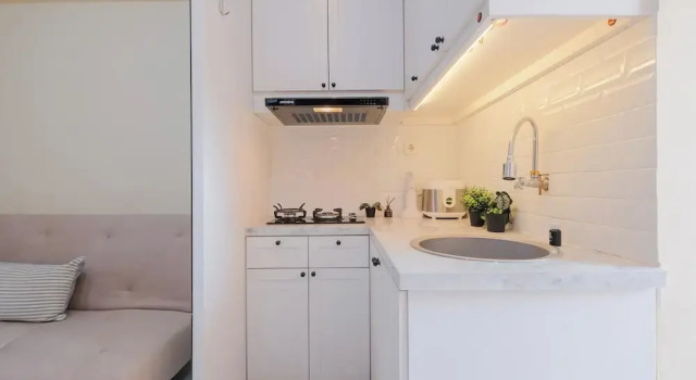Homey 2Br Apartment At Cinere Resort Near Cinere Mall
