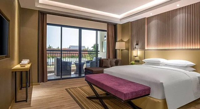 Двухместный люкс Courtyard by Marriott Siem Reap Resort