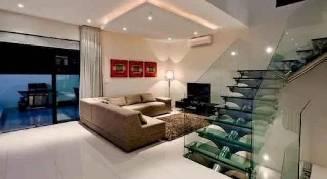 43 Central Drive