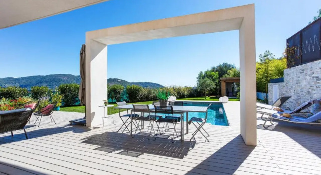Вилла Villa Les Sources VI4245 By Riviera Holiday Homes