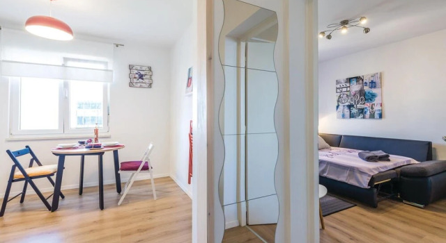Awesome Apartment in Rijeka With, Забронировать Апартаменты/квартира Отели Приморско-Горанской жупания с парковкой, Парковка