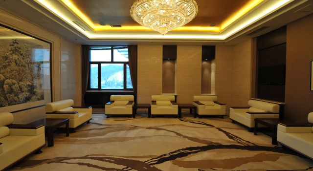 International Broadcast Center Hotel, Rezervovat Hotel Hotely v Zhenzhushan s parkováním, Parkování
