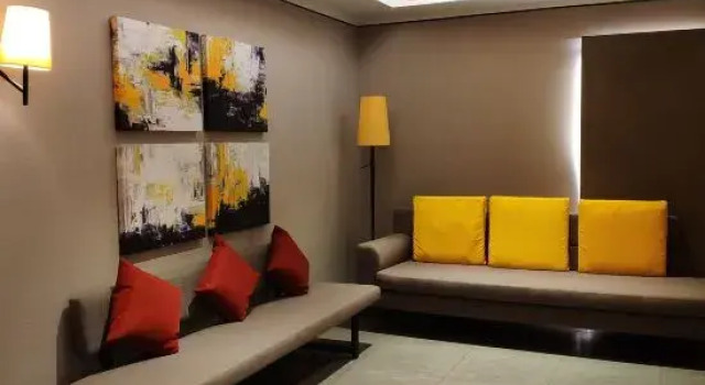 Homeinn Plus Hotel (Zhengzhou Erqi Wanda Plaza Second People's Hospital Subway Station), Rezervovat Hotel Erqi District 