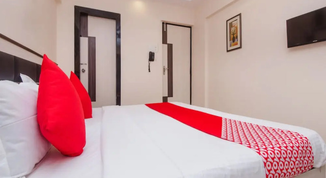 OYO 599 Hotel Whitefield, Забронировать Отель Отели штата Махараштры с завтраком, Завтраки